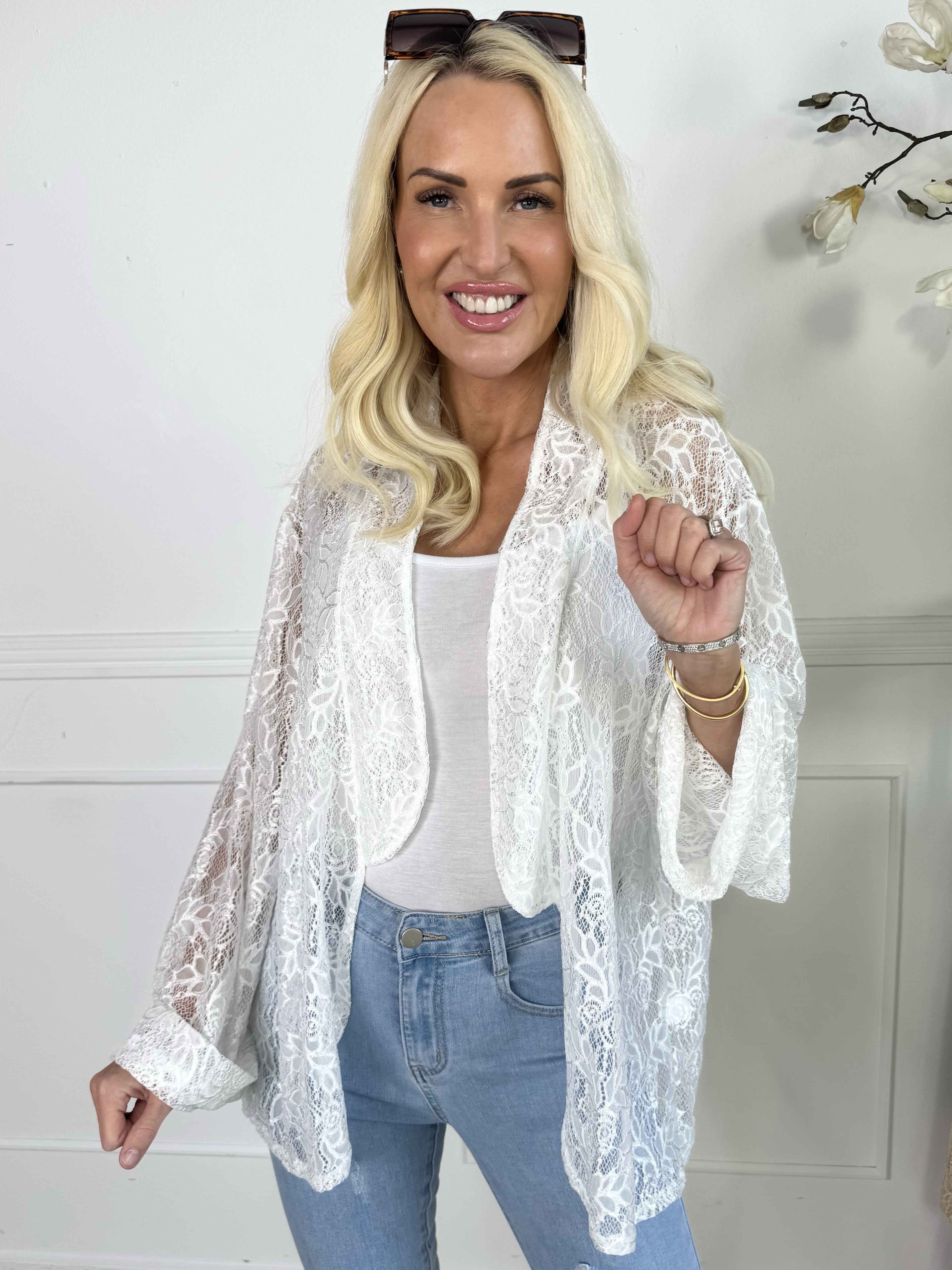 Sigga - Fin kofta i spets